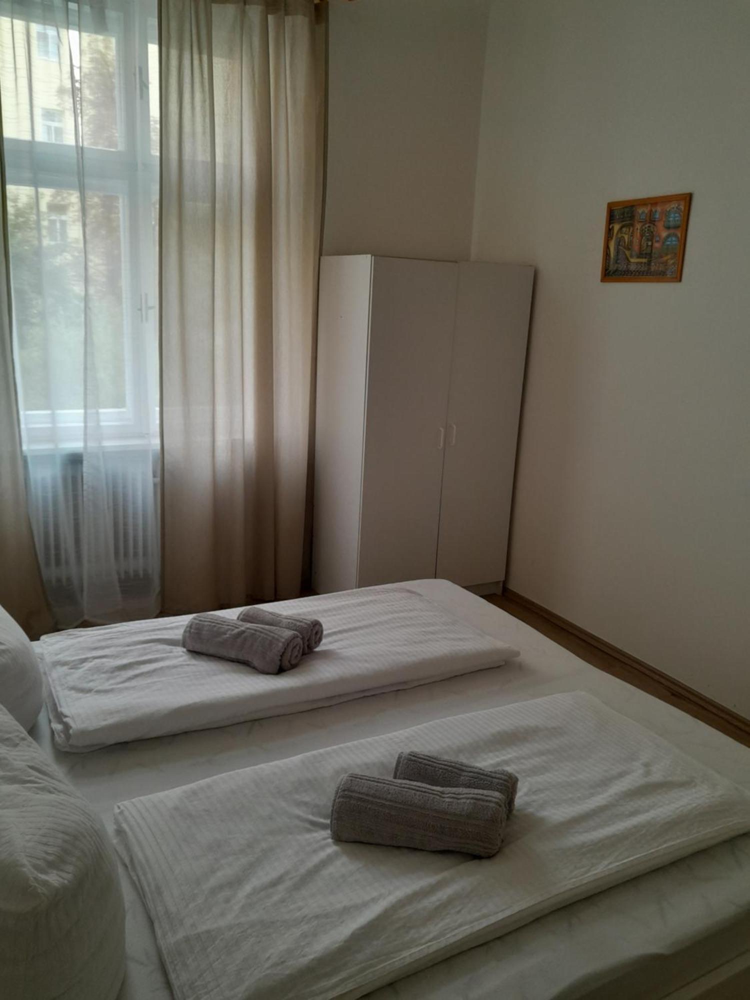 Lubert Apartmany S.R.O Praga Habitación foto
